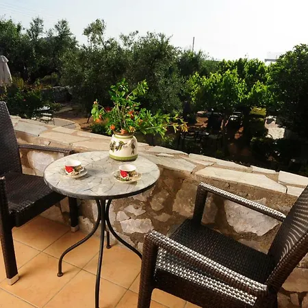 Holiday home Katerinas Maisonette