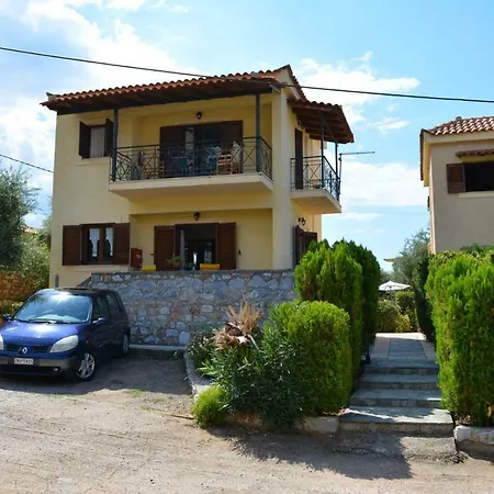 Katerinas Maisonette * Stoupa