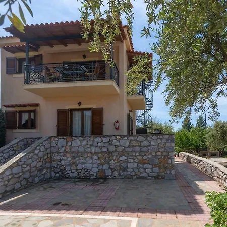 Katerinas Maisonette *